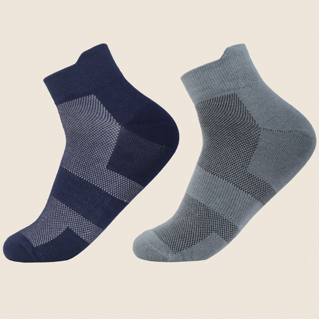 Close-up breathable mesh fabric men’s sports ankle socks pack of 2